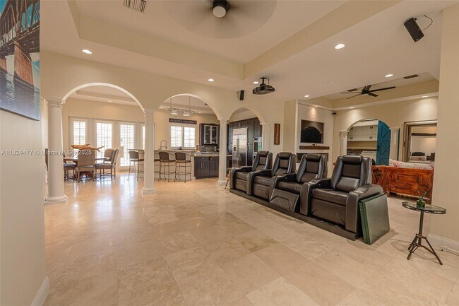 Building Photo - 30825 Ortega Ln