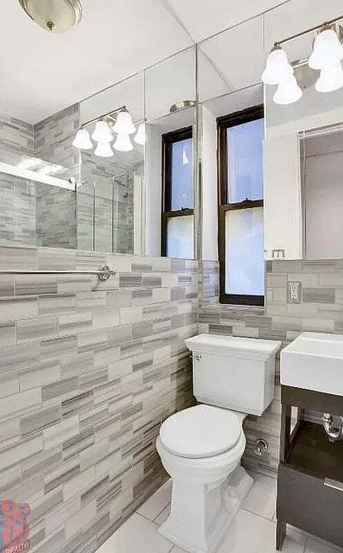 Building Photo - 219 E 23rd St