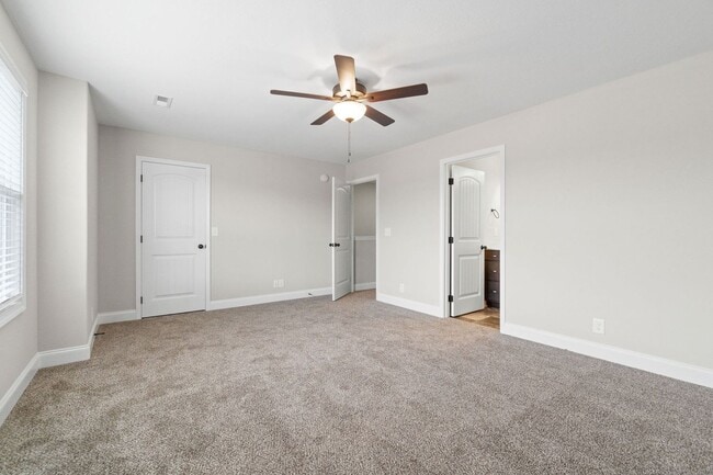 Building Photo - 338 Fallow Cir