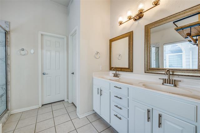 Building Photo - 9720 Colonywood Dr