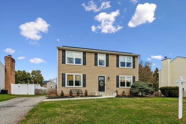 Building Photo - 7338 Argonne Dr