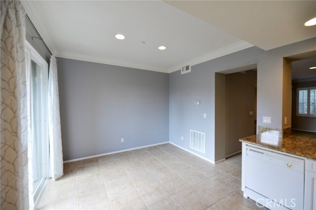 Building Photo - 24 Paseo Rosa