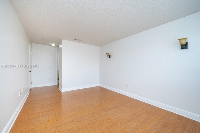 Building Photo - 13753 SW 160th Terrace