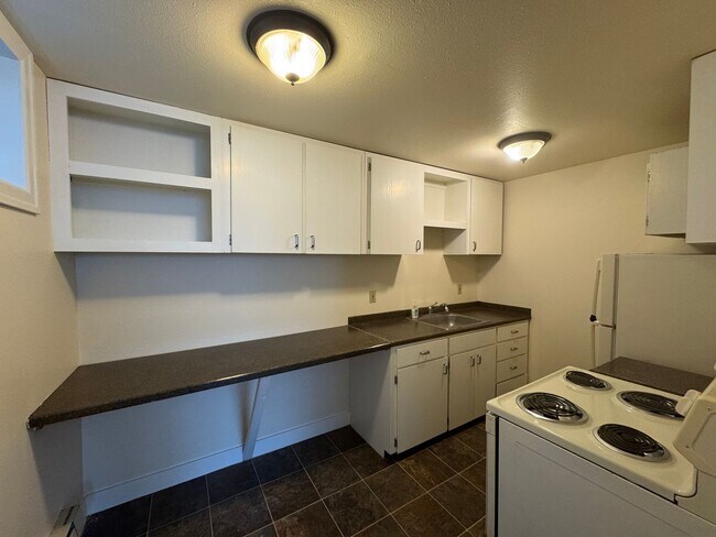 Interior Photo - Stanford Arms Apartments