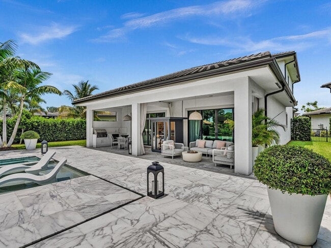 Building Photo - 3029 Bellflower Cir