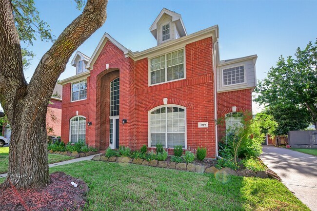 Building Photo - 1719 Park Harbor Estates Dr