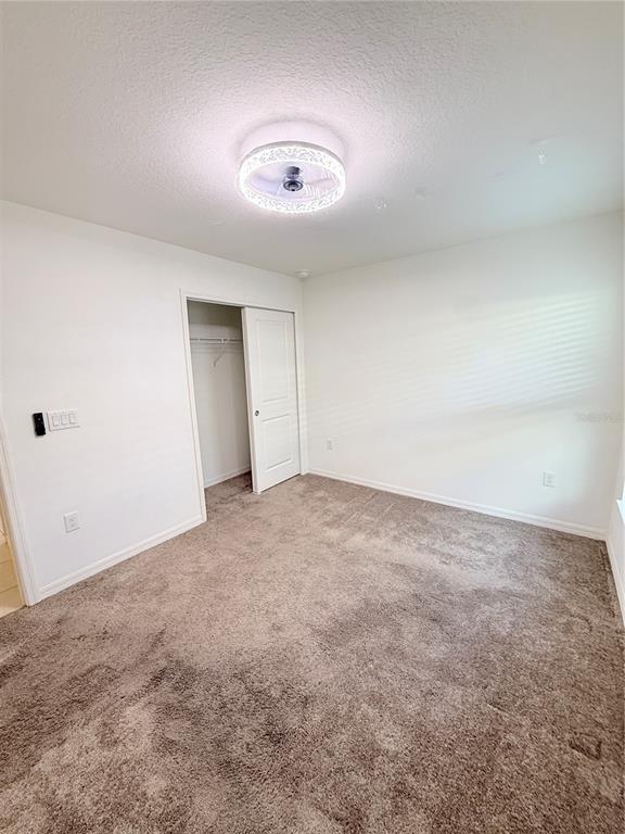 Building Photo - 13049 Thatch Palm Wy