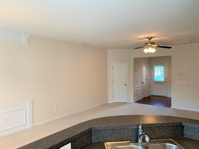 Building Photo - 1138 Kingston Grove Dr