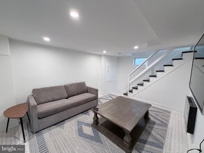 Building Photo - 805 Malcolm X Ave SE