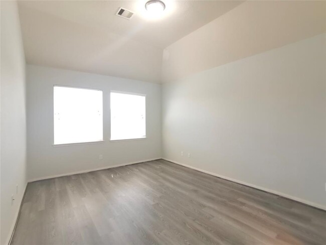 Building Photo - 3931 Medici Ct