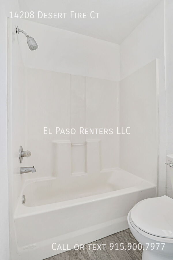Building Photo - 14208 Desert Fire Ct