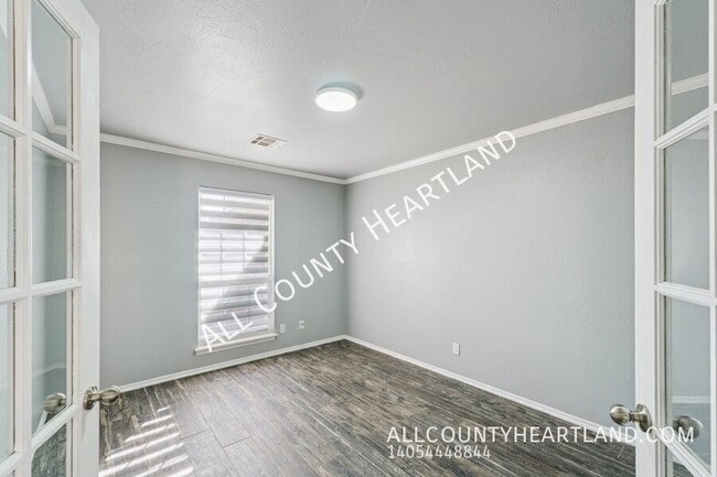 Building Photo - 2821 NW 170th St