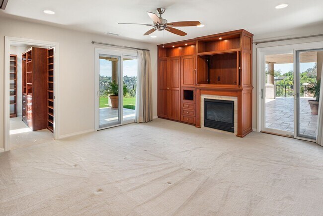 Building Photo - Custom Single Story in coveted Alvarado Es...