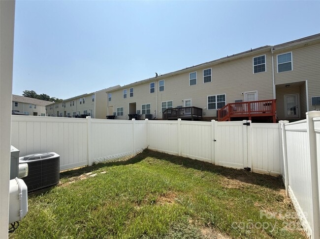 Building Photo - 7618 Galvin St