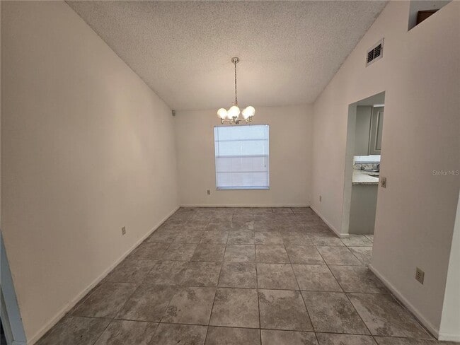 Building Photo - 2106 Darlington Oak Dr