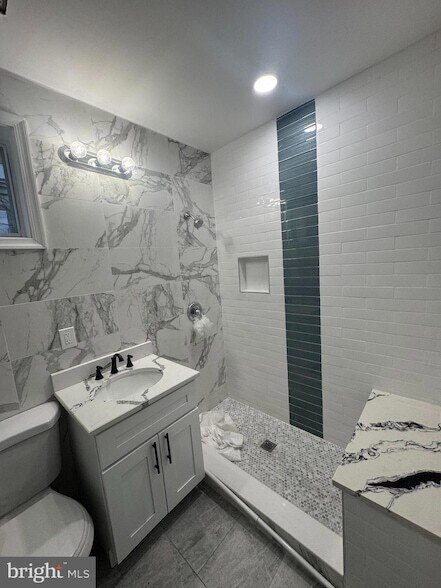 Building Photo - 3128 N 24th St