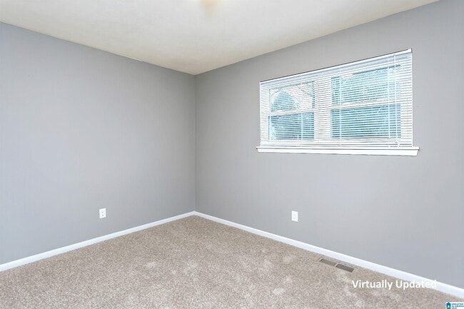 Building Photo - 506 Vardar Ln