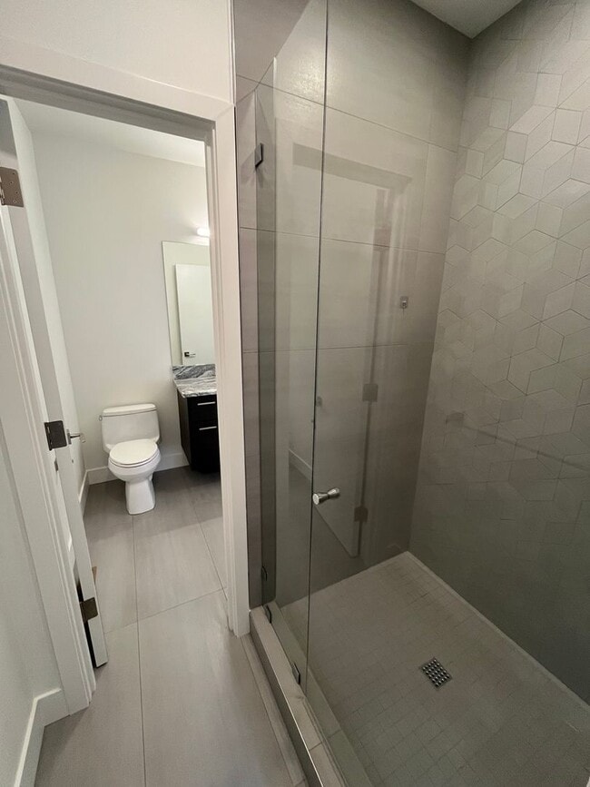 Building Photo - Gorgeous Tetherow 4 Bedroom + Office