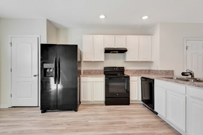 Building Photo - 1624 Primo Ct