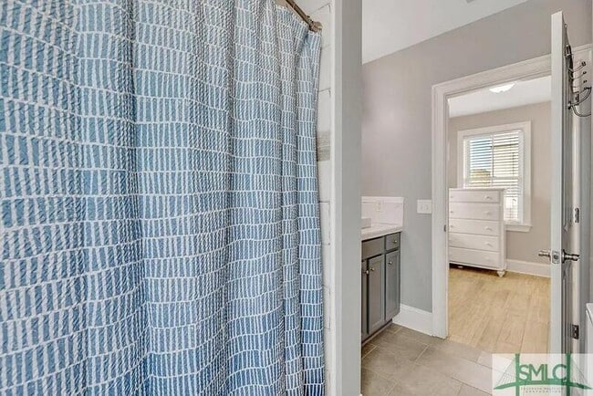 Building Photo - 126 Birch Cir