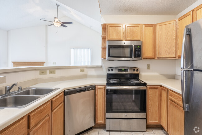 Interior Photo - Midtown Terrace
