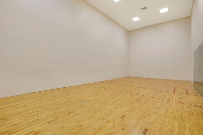 Building Photo - 2730 Anzio Ct