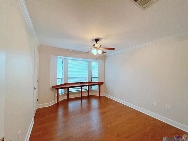 Building Photo - 9506 Jefferson Hwy