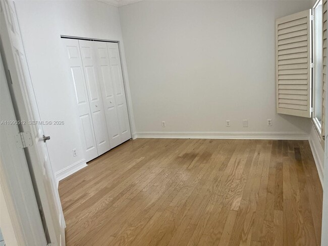 Building Photo - 11289 NW 65th Manor