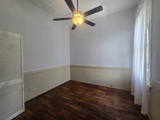 Building Photo - 2814 Avenue O 1/2