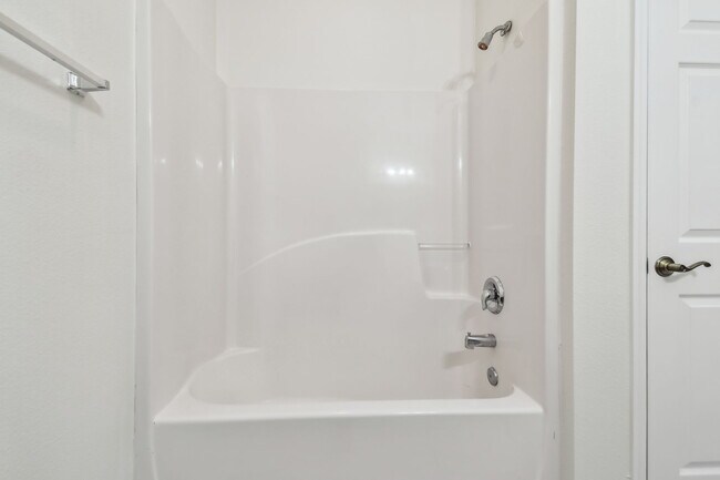 Building Photo - 2632 River Preserve Ct