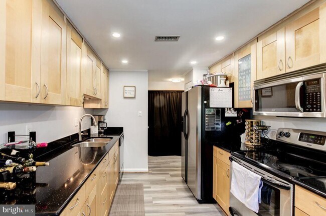 Building Photo - 14741 Wexhall Terrace