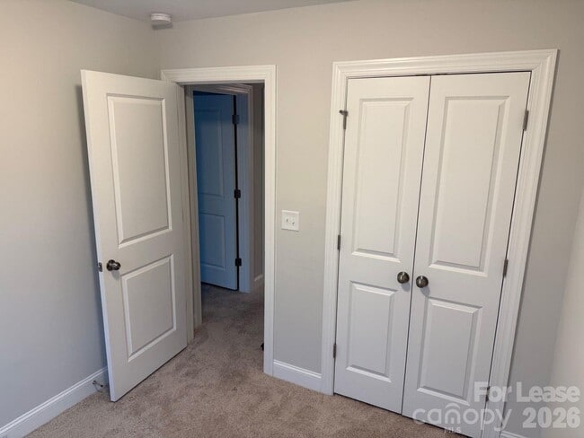 Building Photo - 5593 Stafford Rd