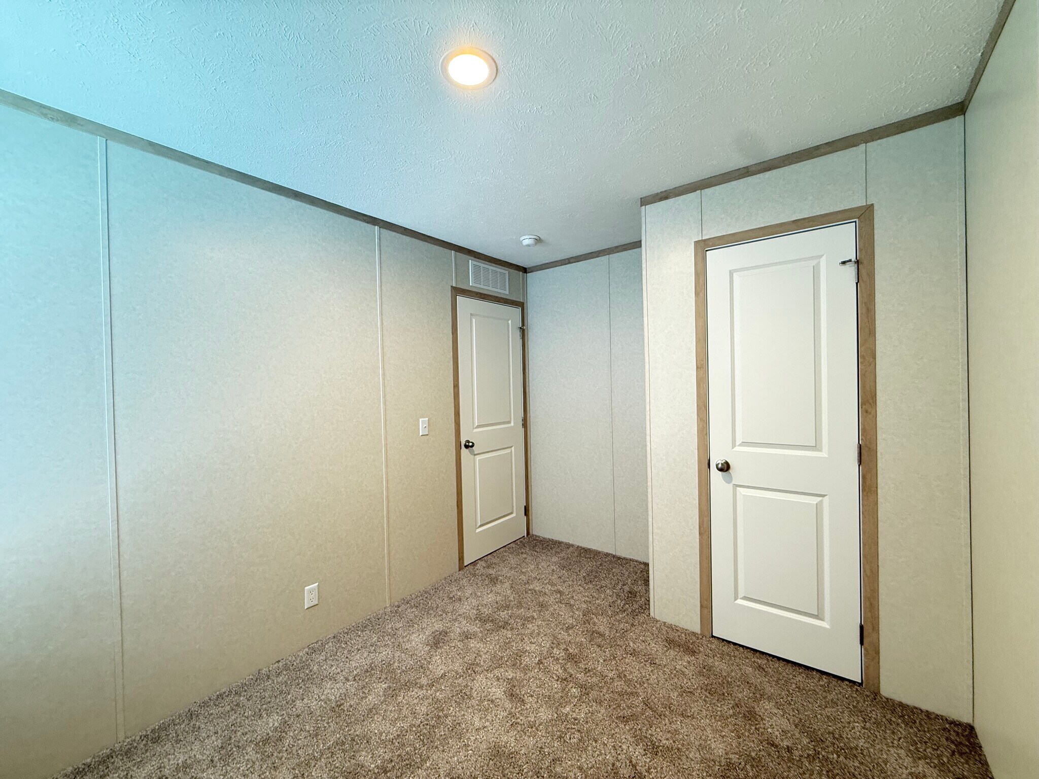 Building Photo - 29778 W Essex Ct