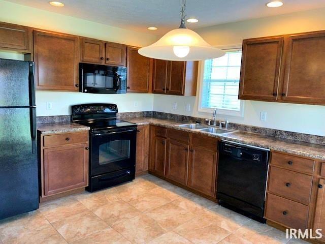 Building Photo - 4879 Imperial Dr