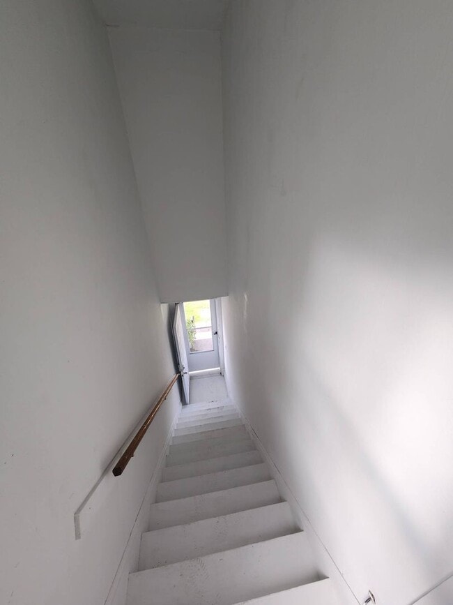 Building Photo - 13302 Ferris Ave