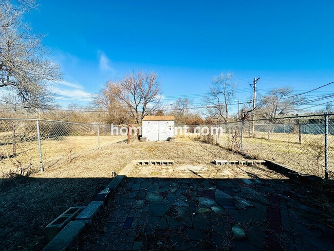 Building Photo - 6206 E 154 Terrace