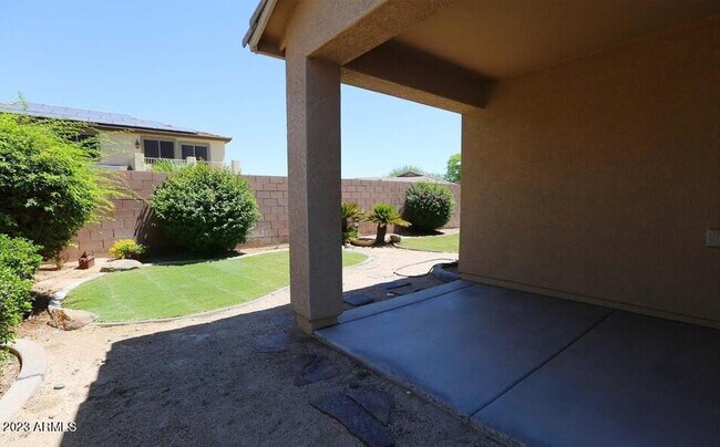 Building Photo - 3462 E Powell Way