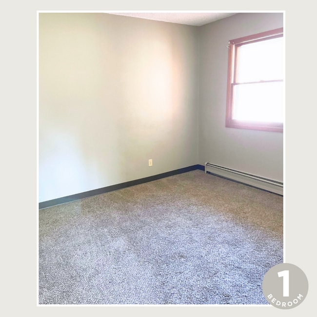 Interior Photo - Rolfe 20-Unit