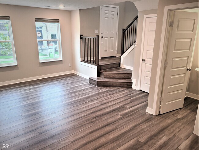 Building Photo - 13765 Tender Dr