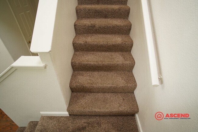 Building Photo - Beautiful 3 bedroom home in Northwest Bakersfield!!