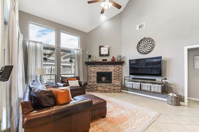 Building Photo - 29019 Blue Finch Ct