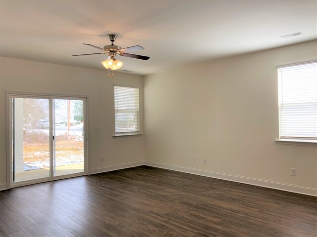 Building Photo - 160 Gregory Dr