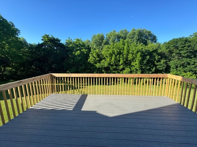 Building Photo - 4 Bed 3 Bath Updated Home In Lititz