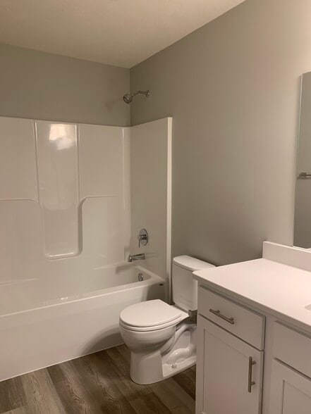 Building Photo - 5043 W Amarillo Dr