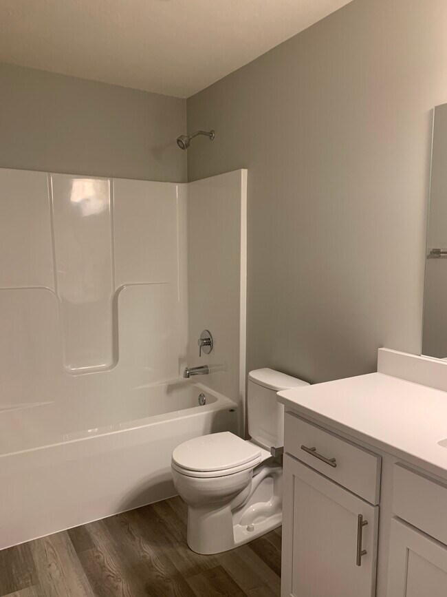 Building Photo - 5043 W Amarillo Dr