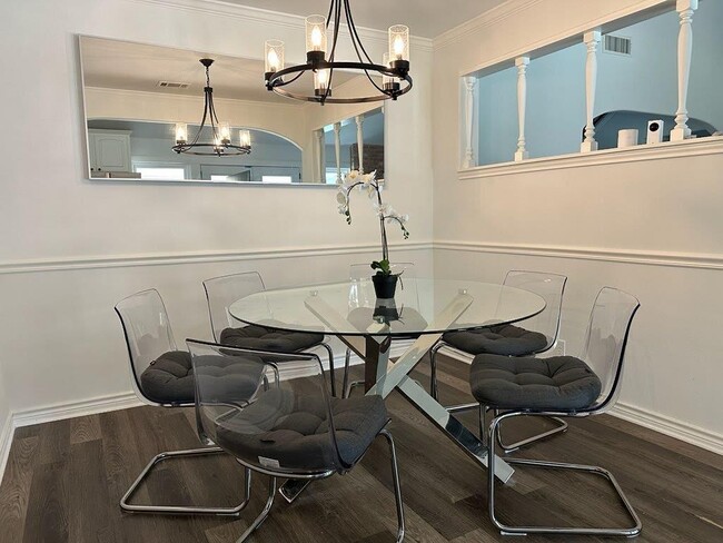 Building Photo - 1312 Quailfield Cir