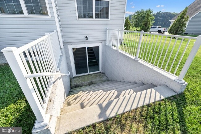 Building Photo - 1022 Fawn Haven Walk