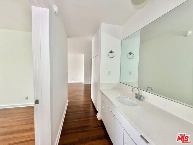 Building Photo - 5805 W 8th St