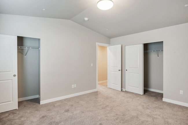 Building Photo - 8407 63rd St NE