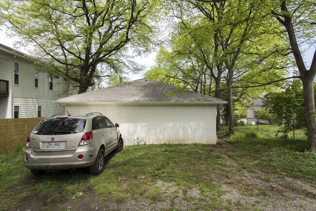 Building Photo - 2921 Torbett St
